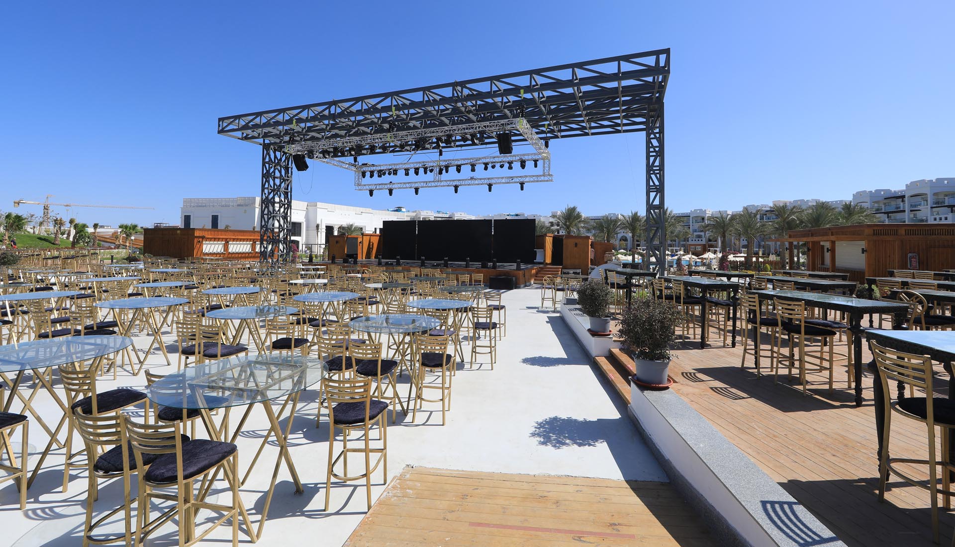 resort-outdoor-concert-stage-summer