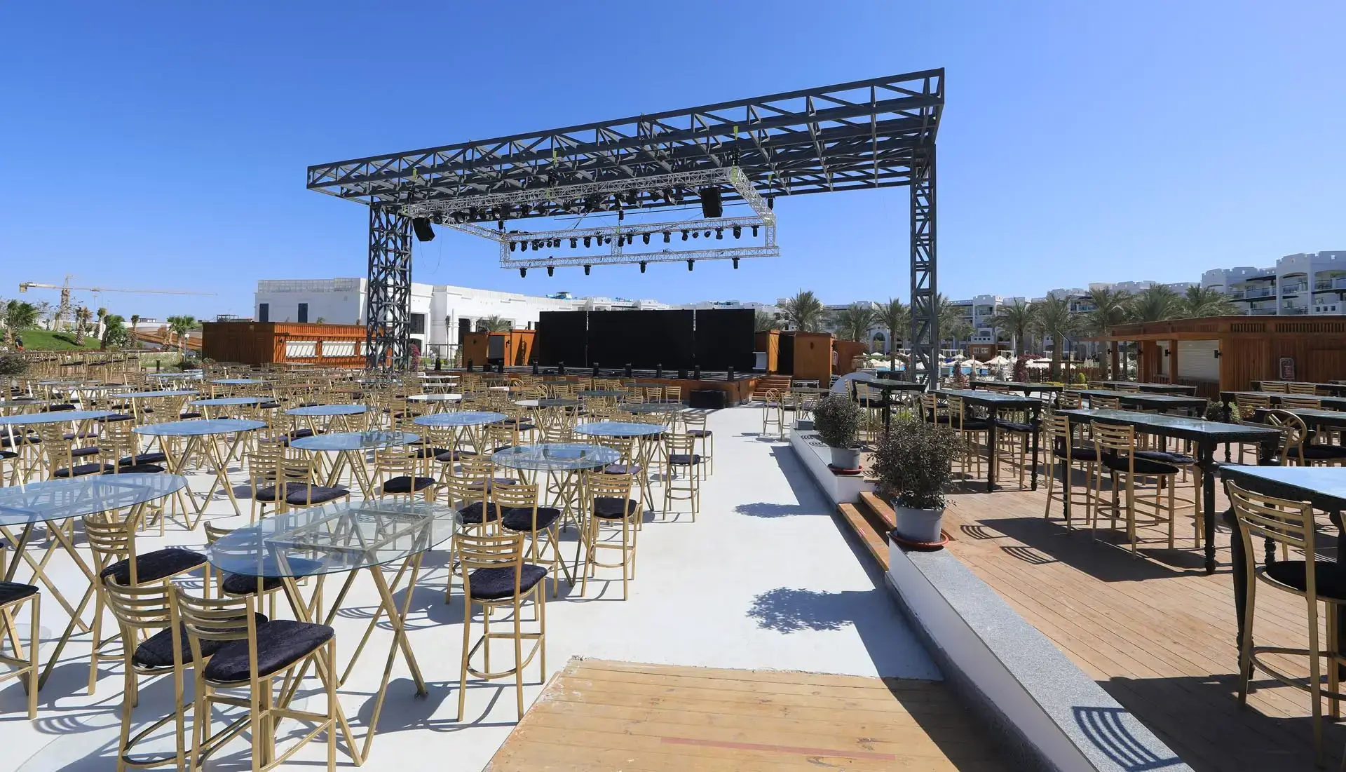 resort-outdoor-concert-stage-summer